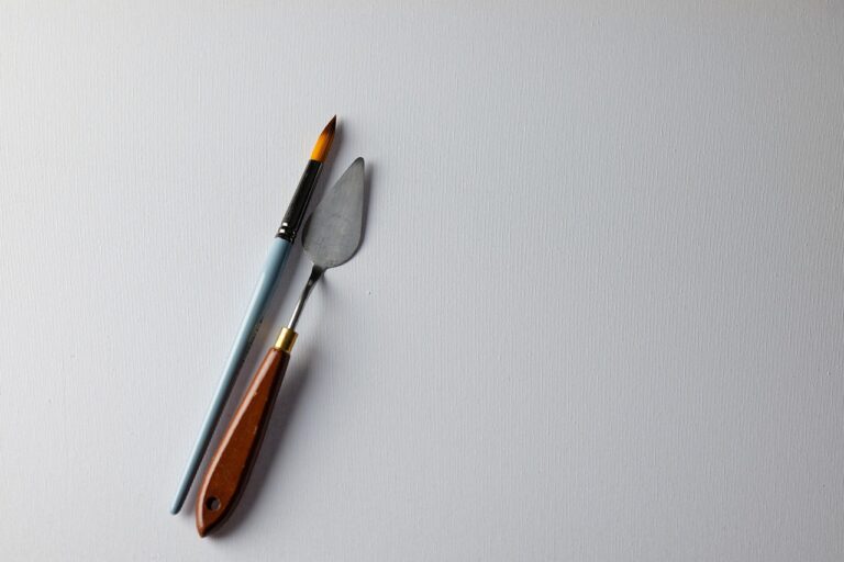 Choosing canvas: panels, boards or stretched